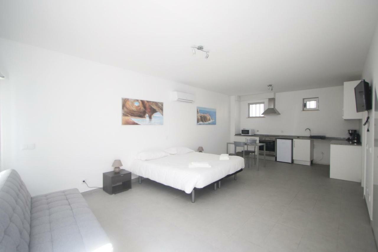 Guest house Lovely Swan Lagos